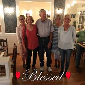 Meet your Posher, Vickie